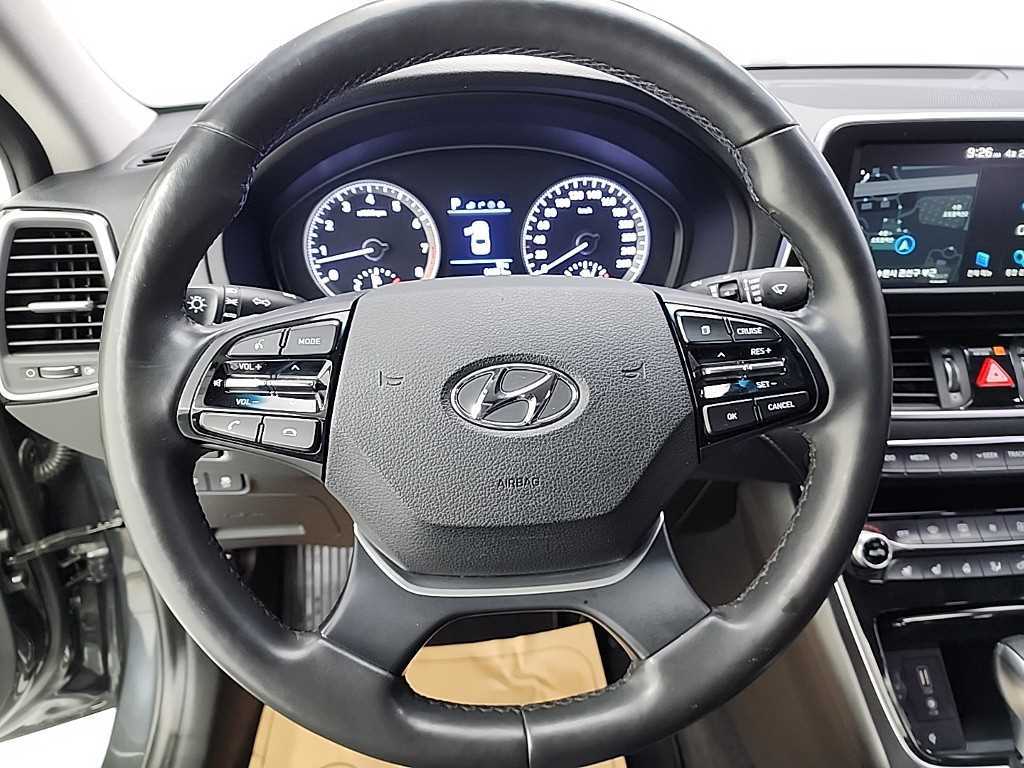 HYUNDAI Grandeur - Vista 9