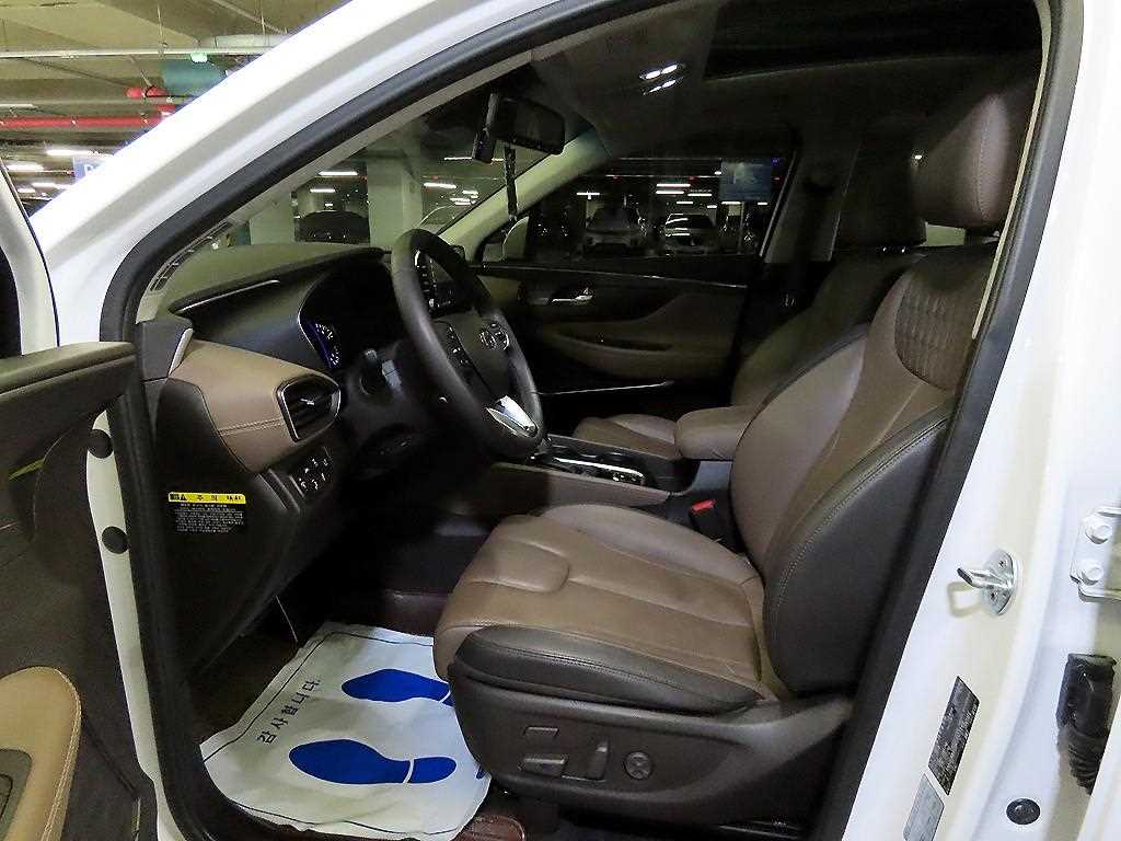 HYUNDAI Santa Fe - Vista 6