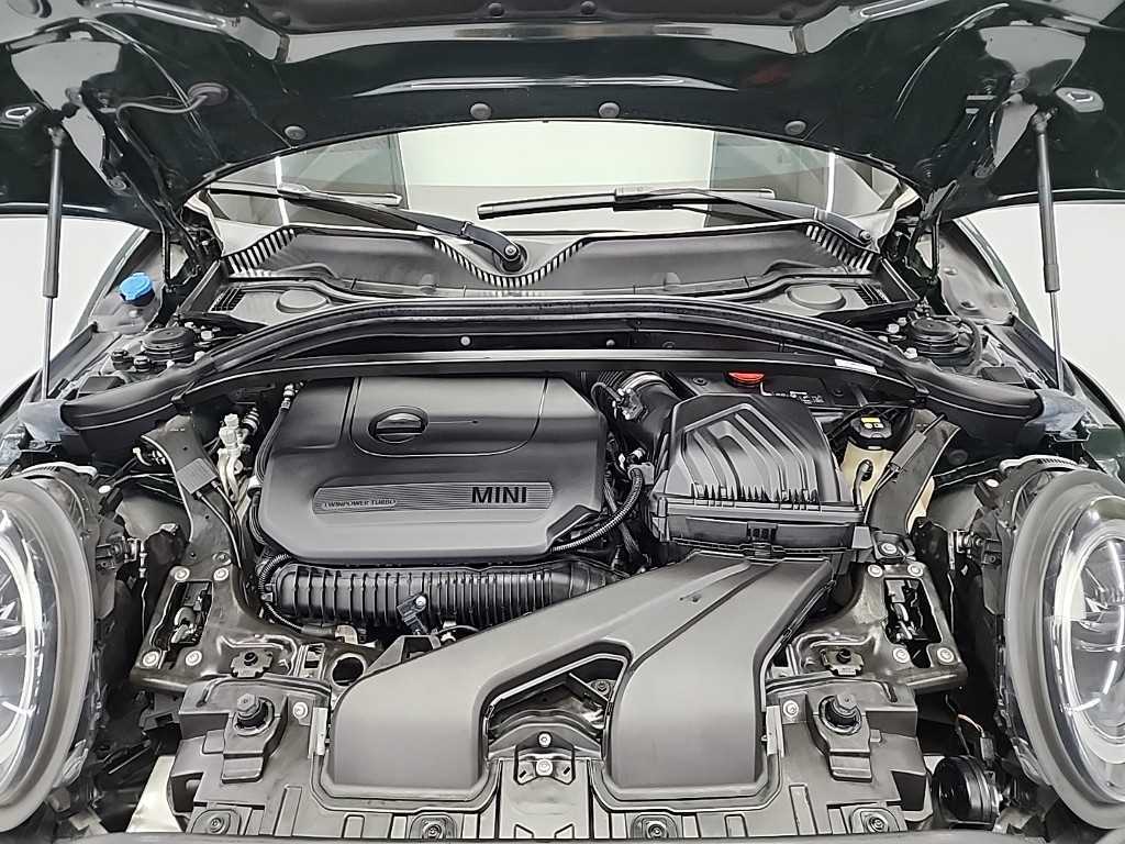 Mini Clubman - Vista 5