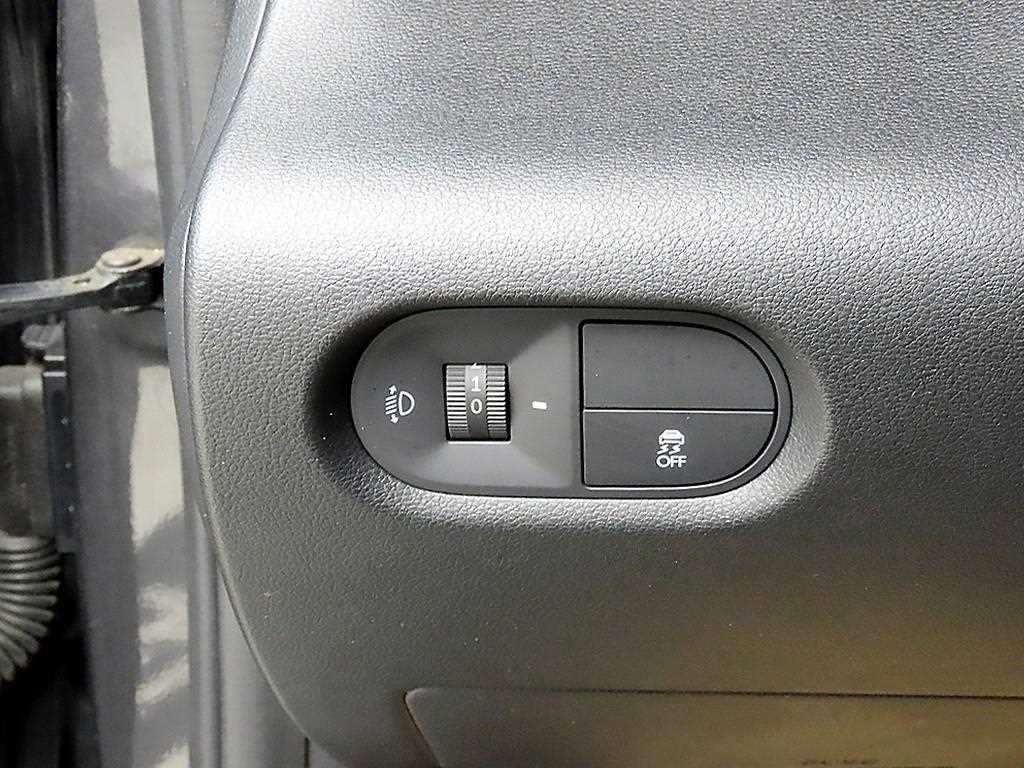 HYUNDAI Casper - Vista 12