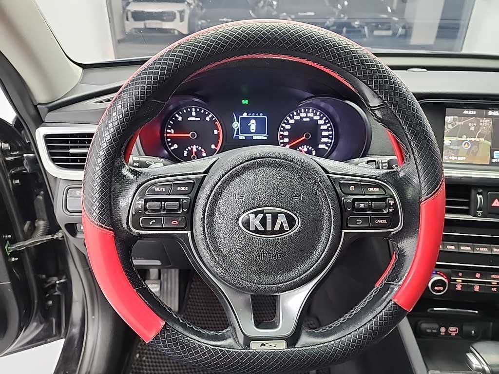KIA K5 - Vista 10