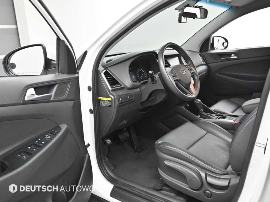 HYUNDAI Tucson - Vista 11