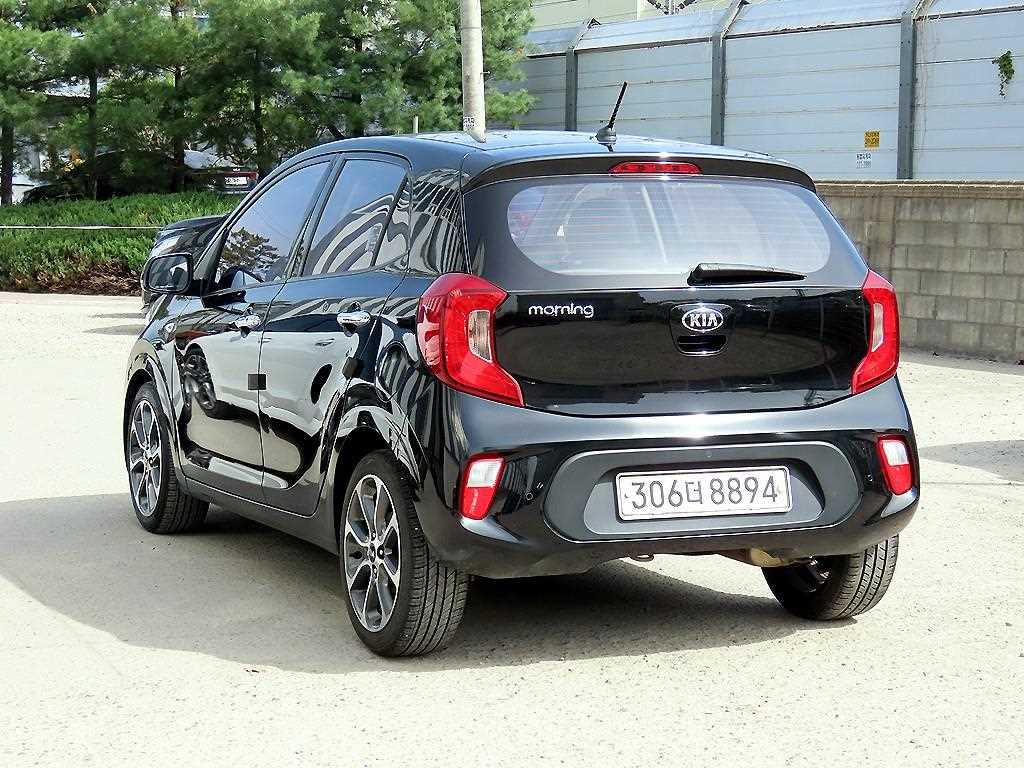 KIA Morning - Vista 3