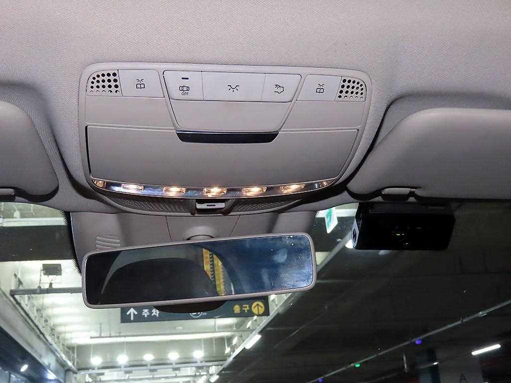 Mercedes Benz E class 2017 Gris - Importación desde Corea - HF Imports Iquique - Foto 15