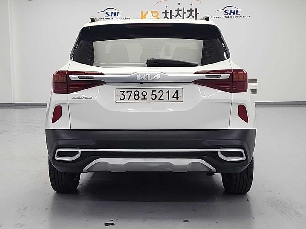 KIA Seltos - Vista 3