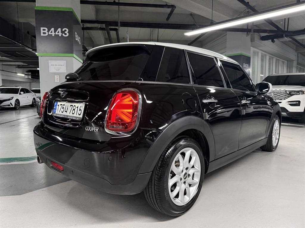 Mini Cooper - Vista 4
