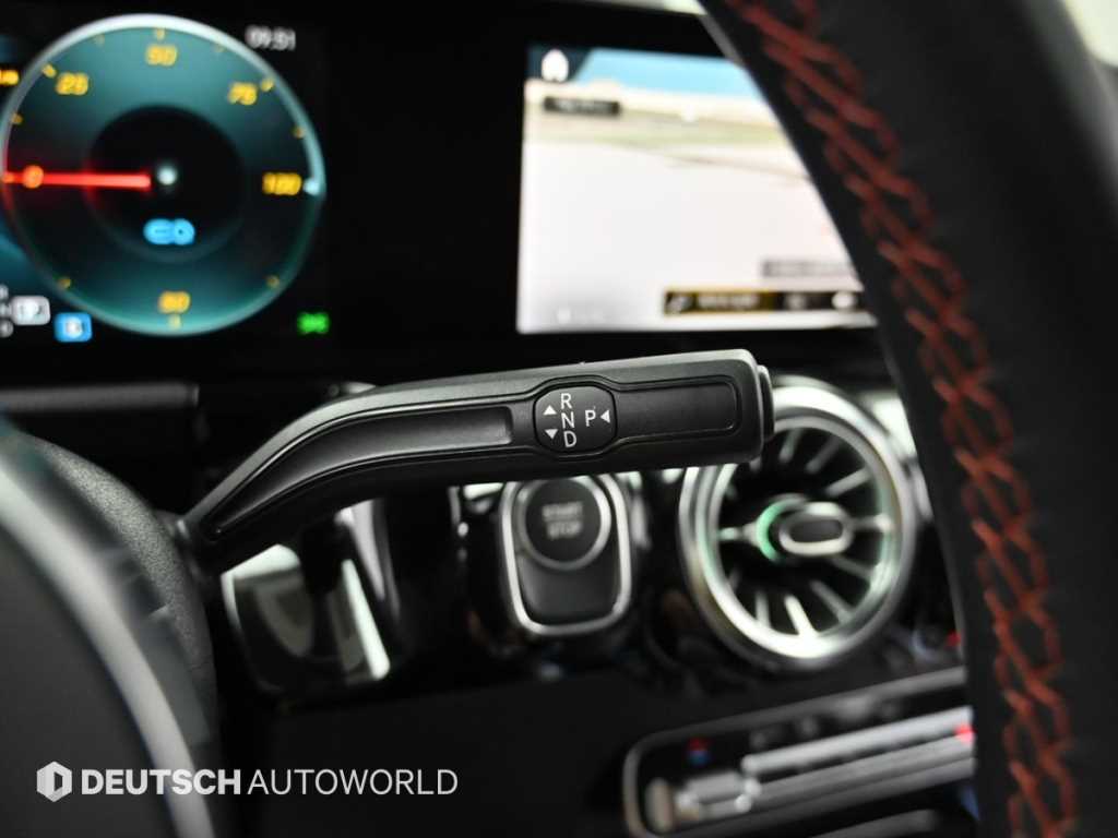 Mercedes Benz EQA - Vista 9