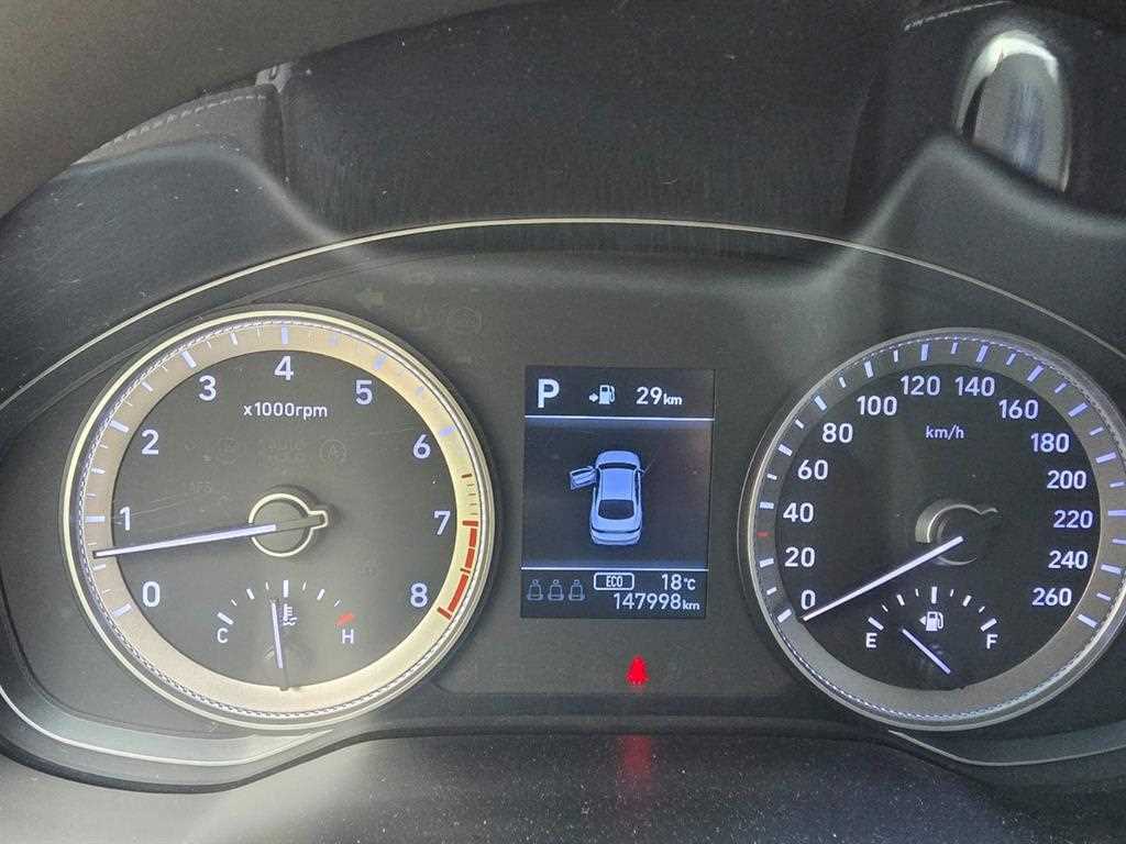 HYUNDAI Grandeur - Vista 8