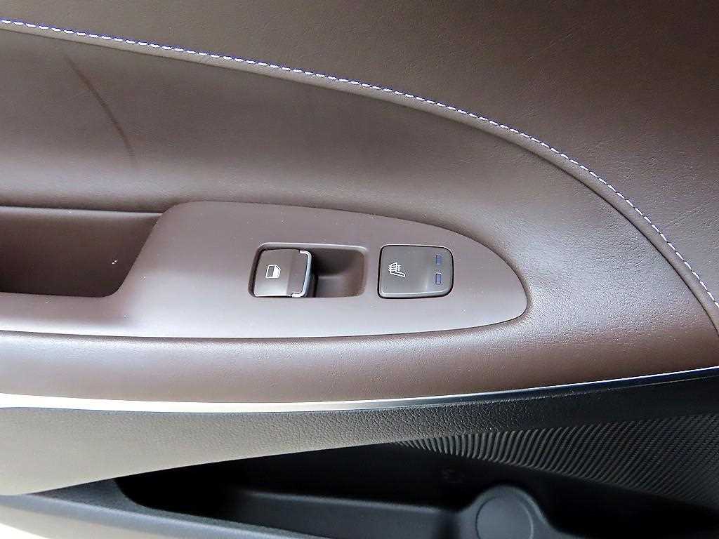 HYUNDAI Grandeur 2018 Negro - Importación desde Corea - HF Imports Iquique - Foto 15