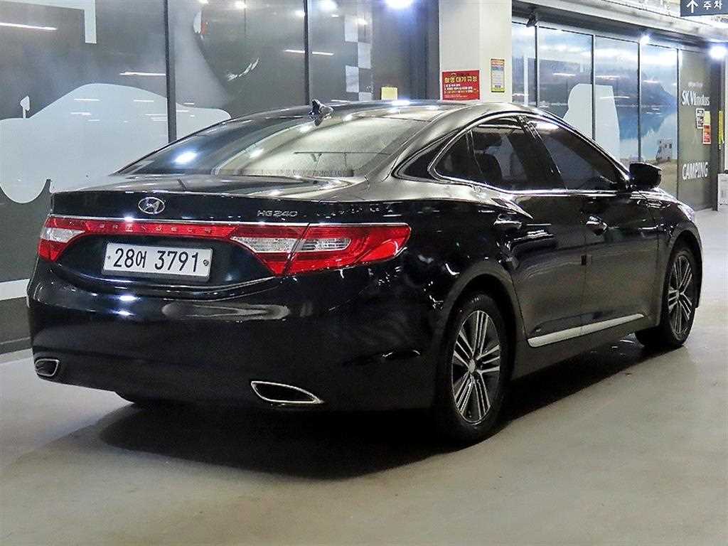 HYUNDAI Grandeur - Vista 4