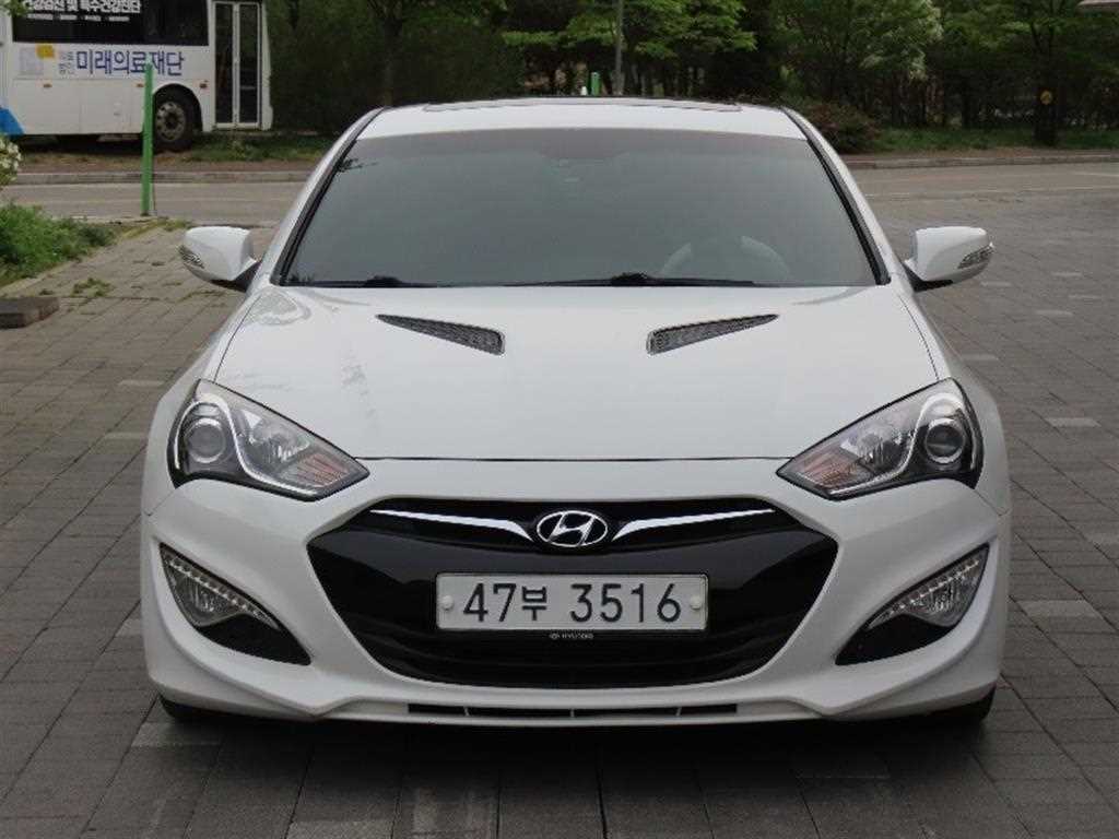 HYUNDAI Genesis 2012 Blanco - Importación desde Corea - HF Imports Iquique - Foto 1