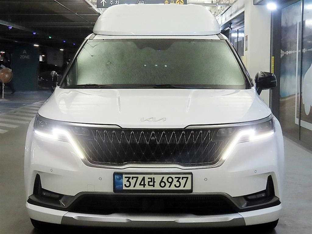 KIA Carnival - Vista 2
