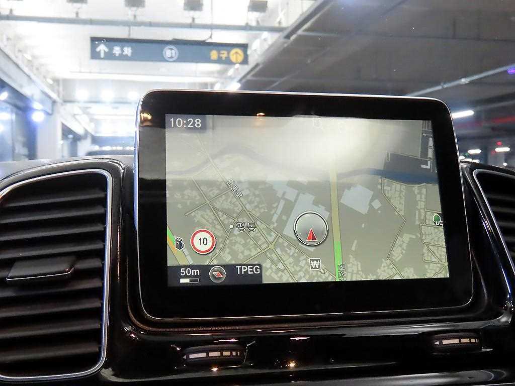 Mercedes Benz GLE Class 2016 Negro - Importación desde Corea - HF Imports Iquique - Foto 13