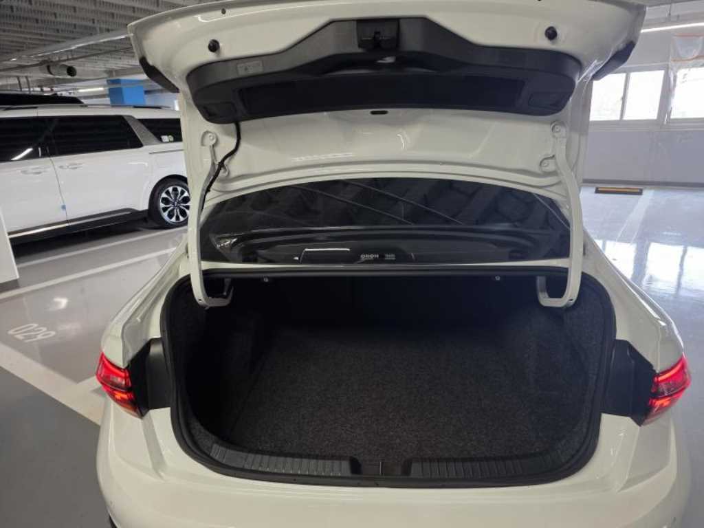 Volkswagen Jetta 2024 - Importación desde Corea - HF Imports Iquique - Foto 17