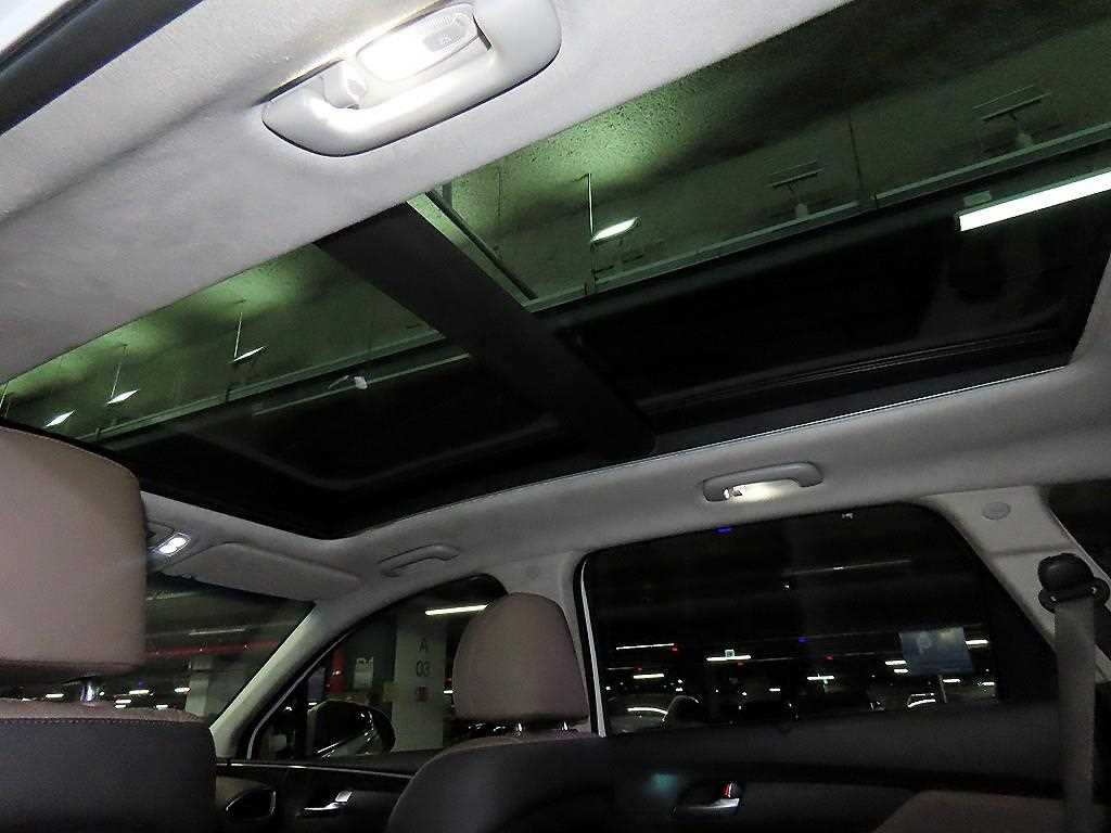 HYUNDAI Santa Fe 2019 Blanco - Importación desde Corea - HF Imports Iquique - Foto 14