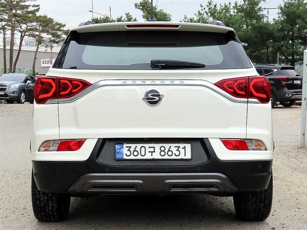 Ssangyong Korando - Vista 4