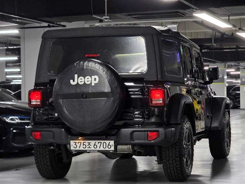 Jeep Wrangler - Vista 2