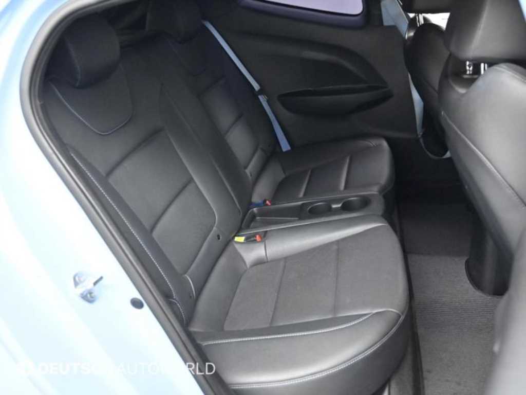 HYUNDAI Veloster - Vista 12