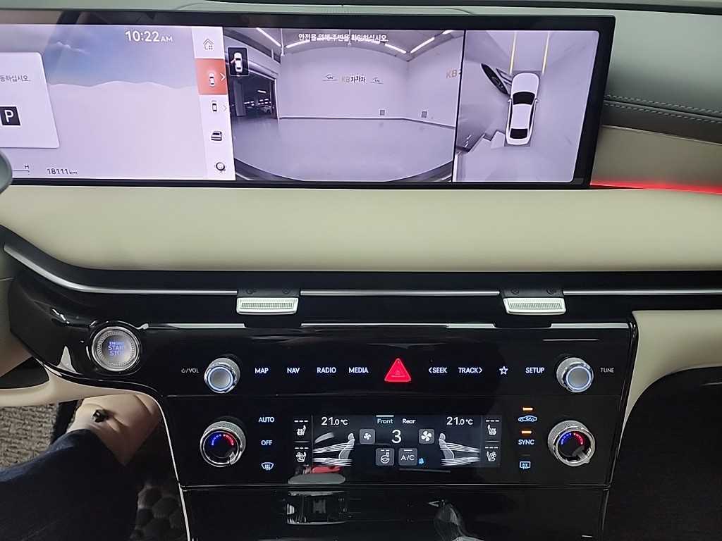 Genesis G80 - Vista 10