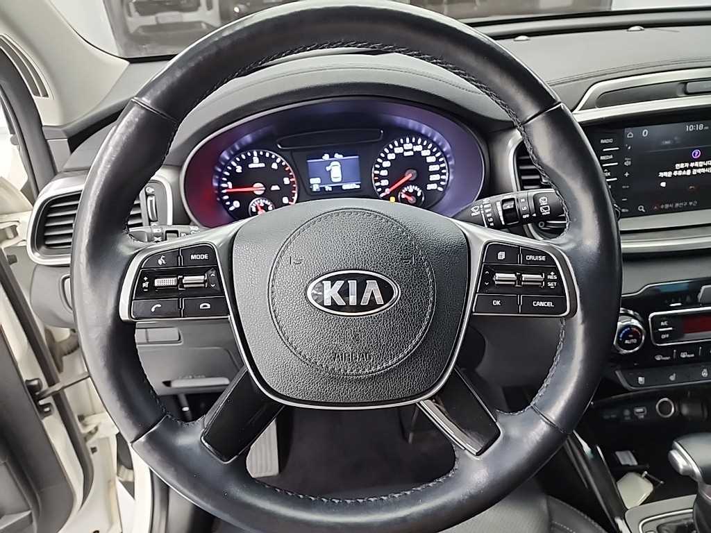 KIA Sorento - Vista 9