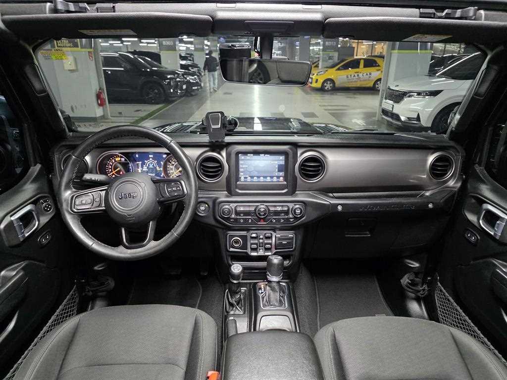 Jeep Wrangler - Vista 5
