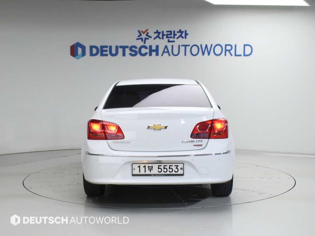 Chevrolet Cruise - Vista 4