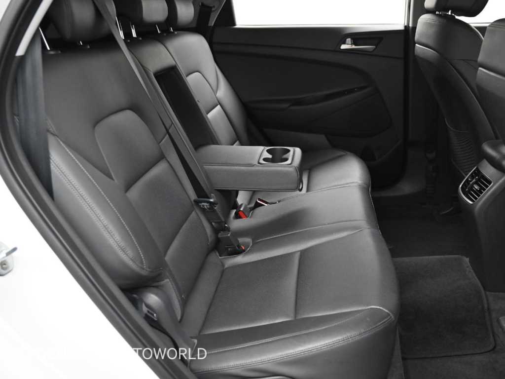 HYUNDAI Tucson - Vista 12