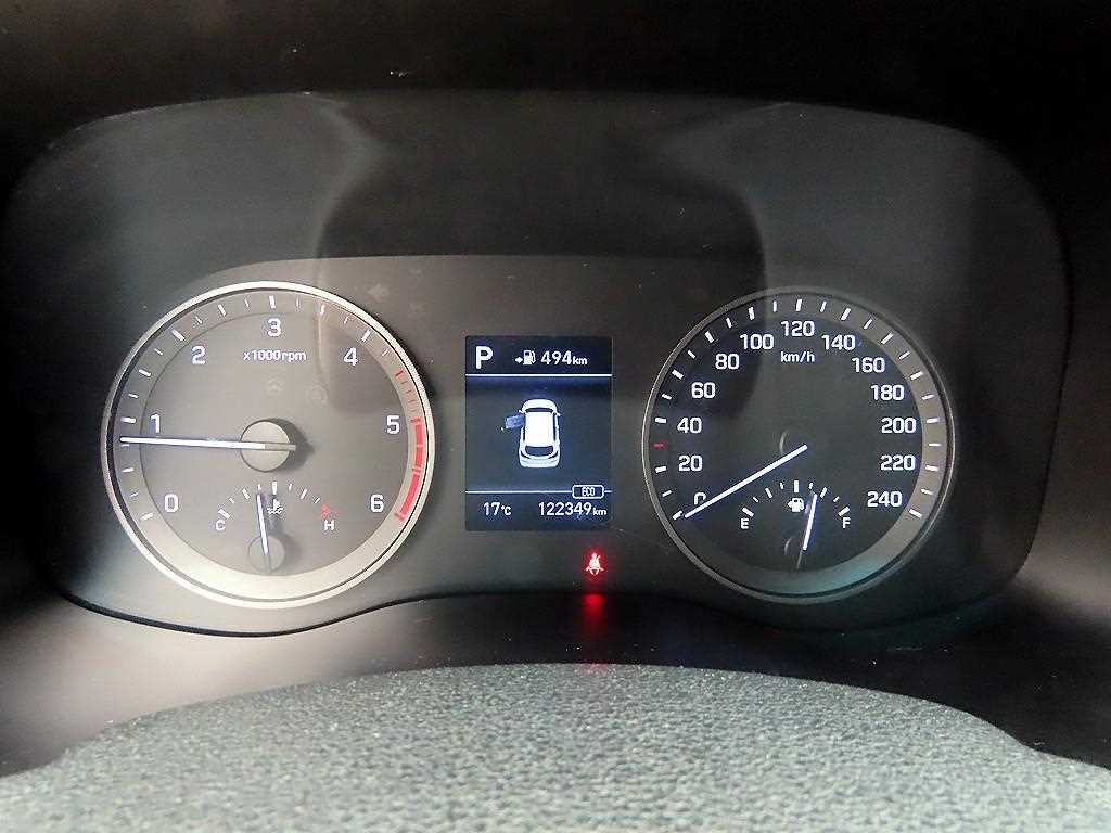 HYUNDAI Tucson - Vista 9