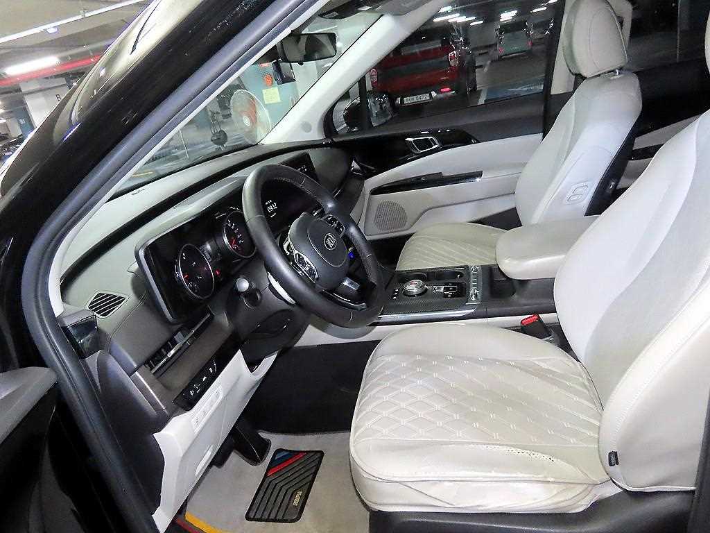 KIA Carnival - Vista 6