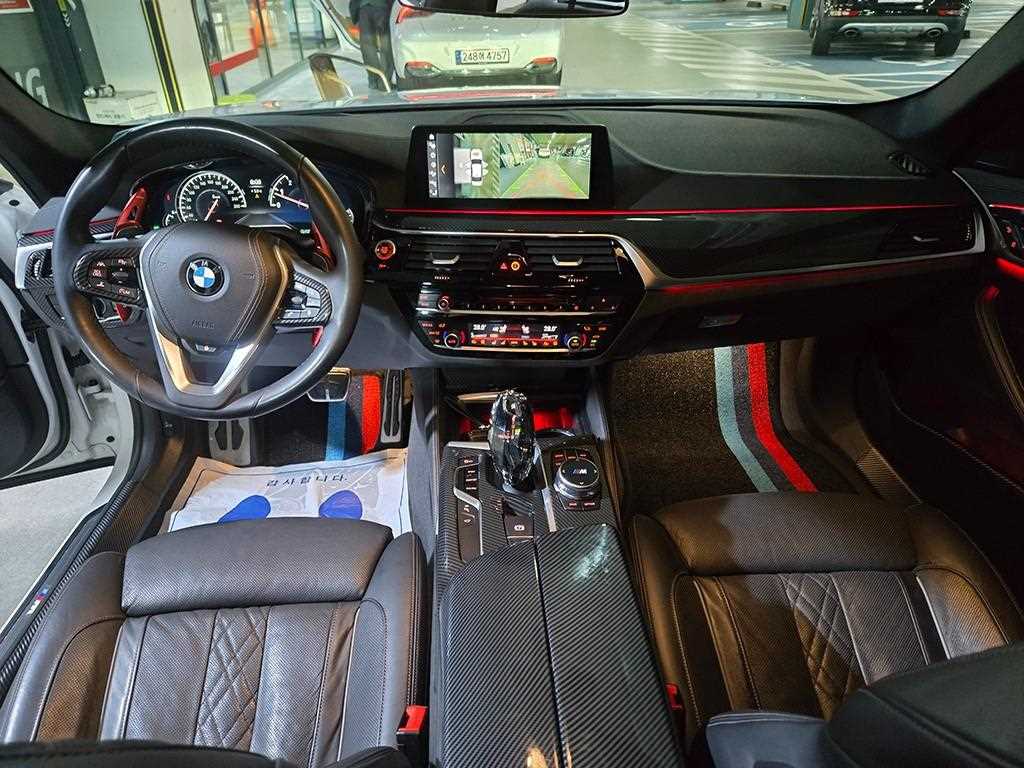 BMW 5 Series - Vista 10
