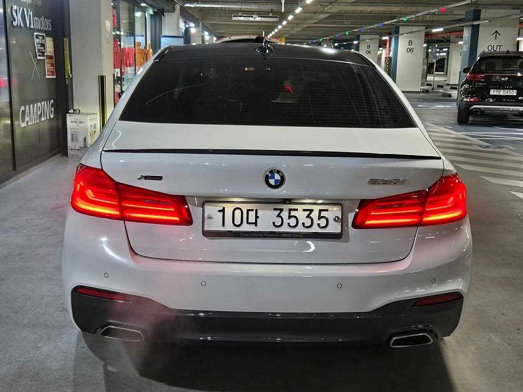 BMW 5 Series - Vista 5