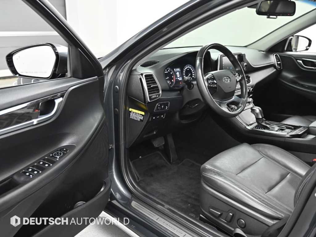 HYUNDAI Grandeur - Vista 11