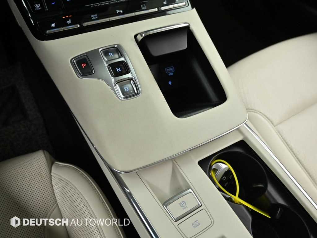 HYUNDAI Grandeur - Vista 8