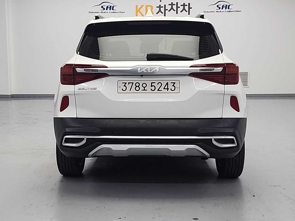 KIA Seltos - Vista 3