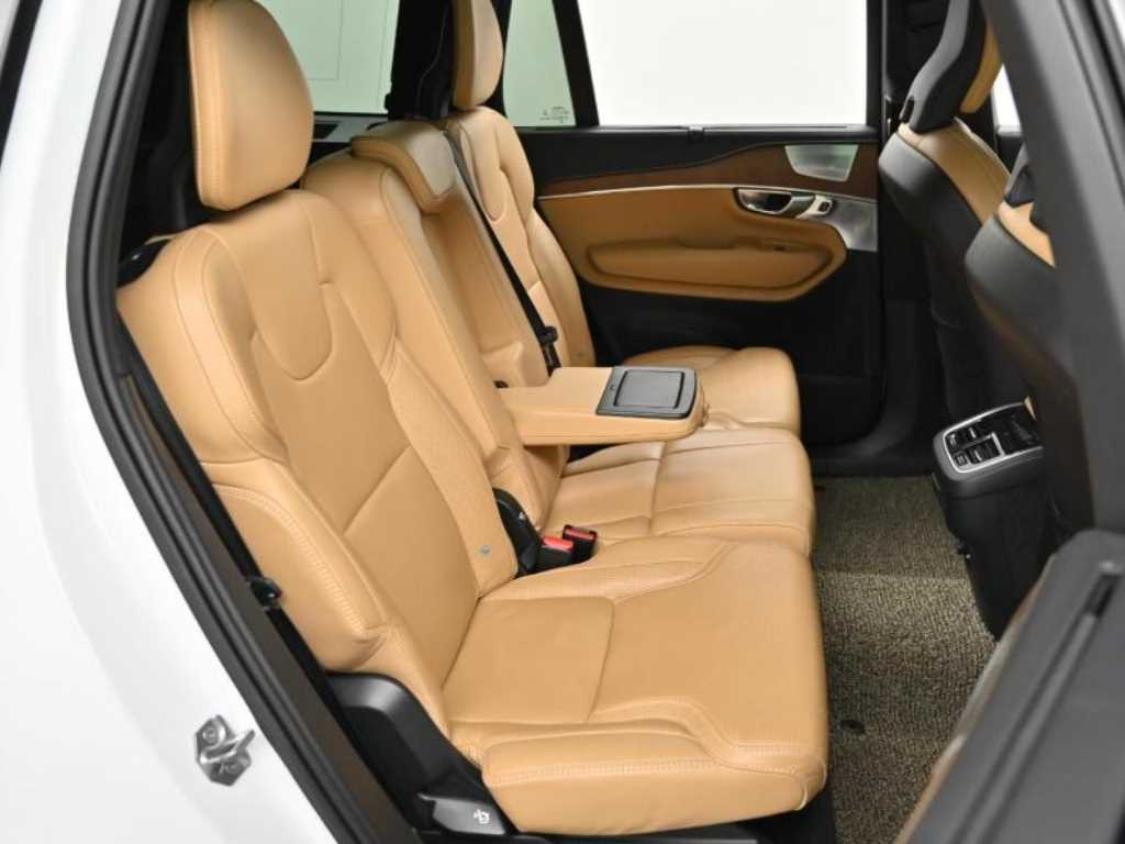 Volvo XC90 - Vista 12