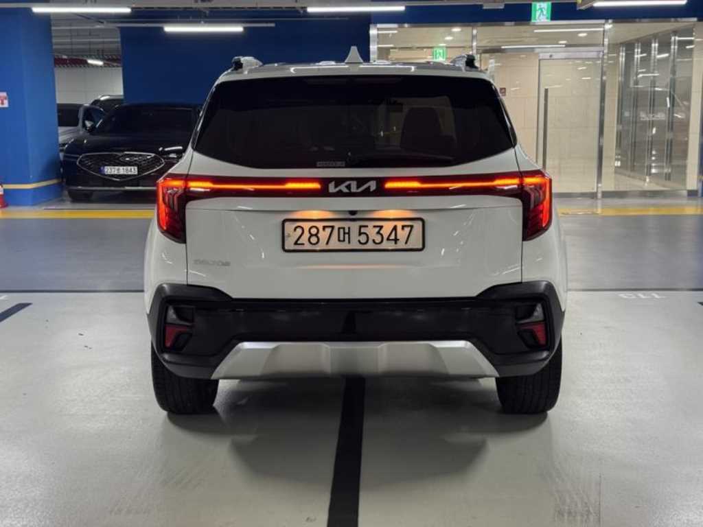 KIA Seltos - Vista 5