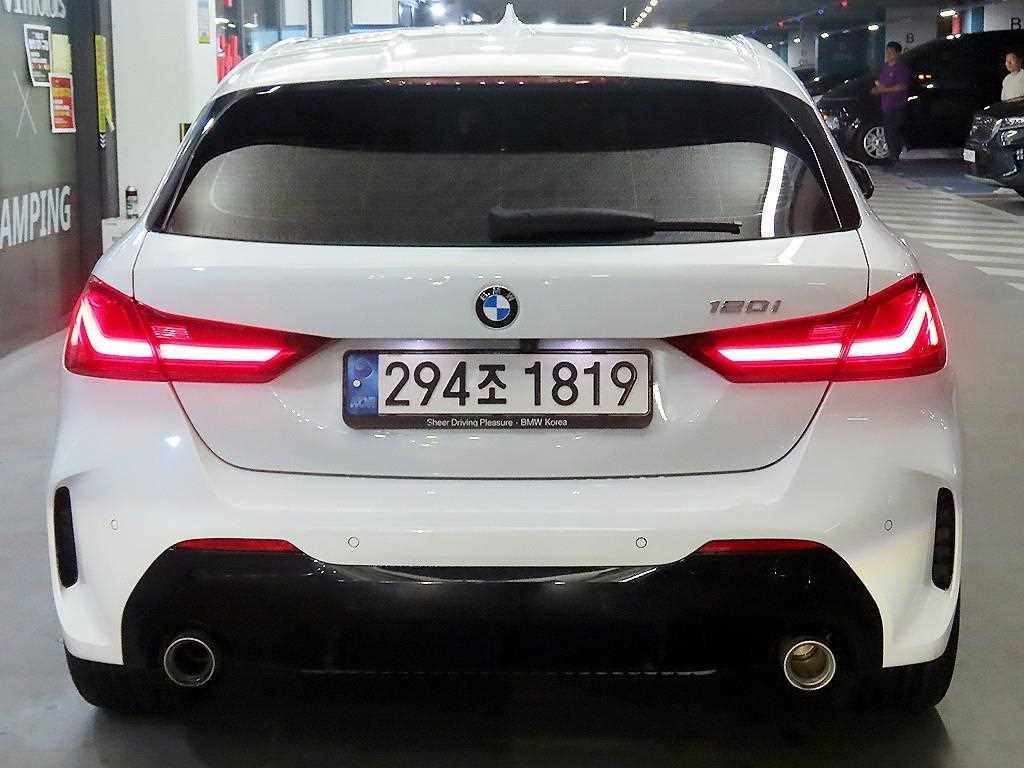 BMW 1 series - Vista 5