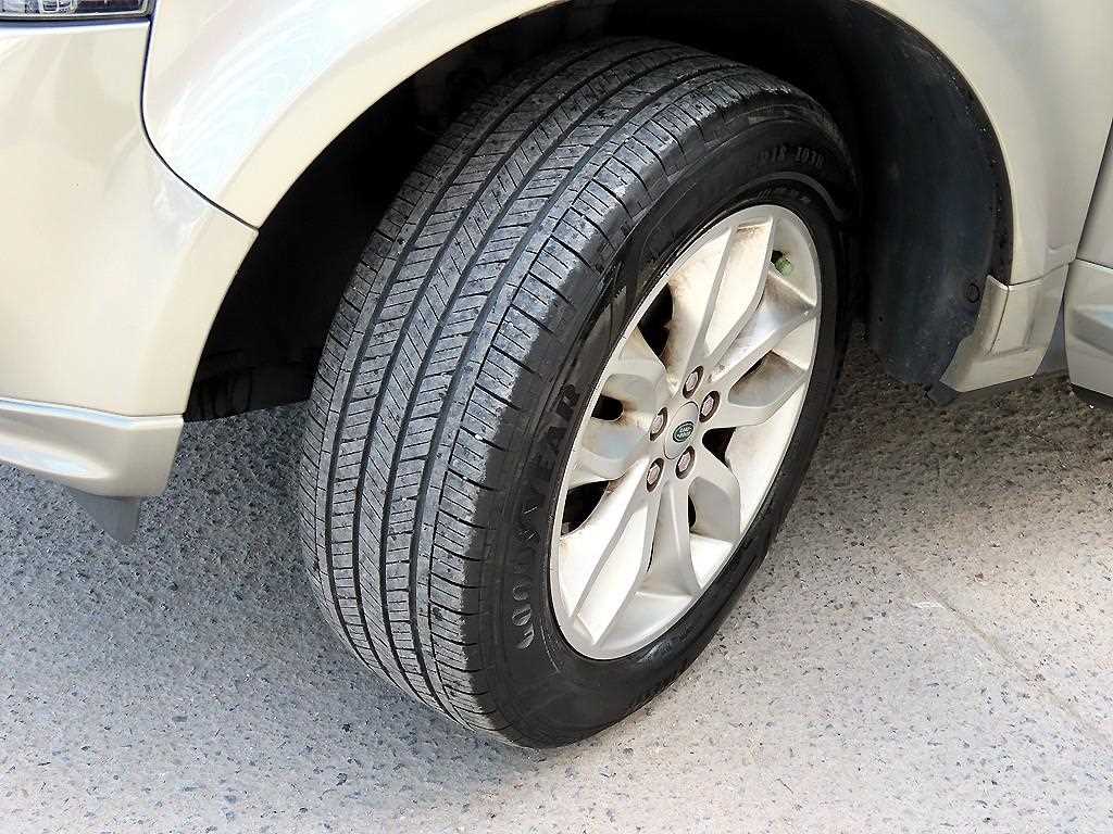 Land Rover Freelander 2013 Plateado - Importación desde Corea - HF Imports Iquique - Foto 19