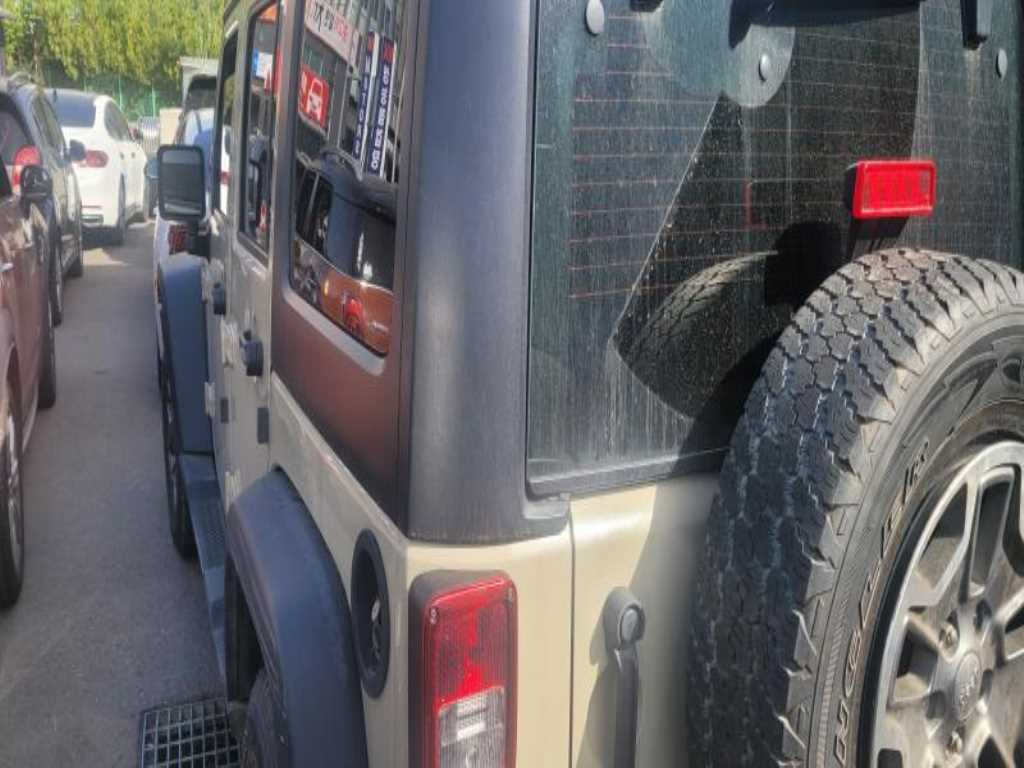 Jeep Wrangler - Vista 8