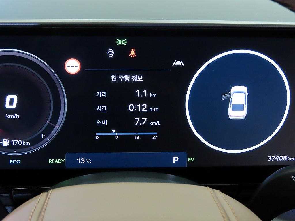 HYUNDAI Grandeur - Vista 9