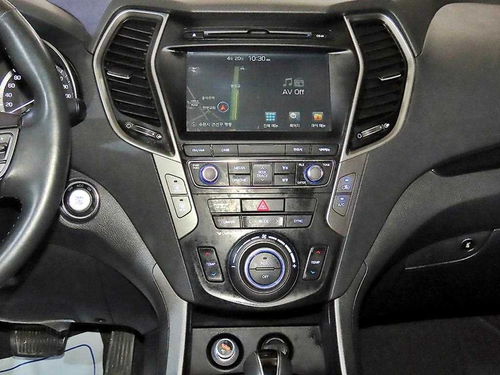 HYUNDAI Santa Fe - Vista 11