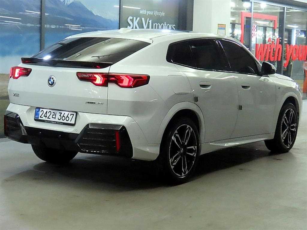BMW X2 - Vista 4