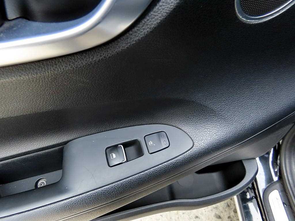 HYUNDAI Grandeur 2018 Negro - Importación desde Corea - HF Imports Iquique - Foto 17