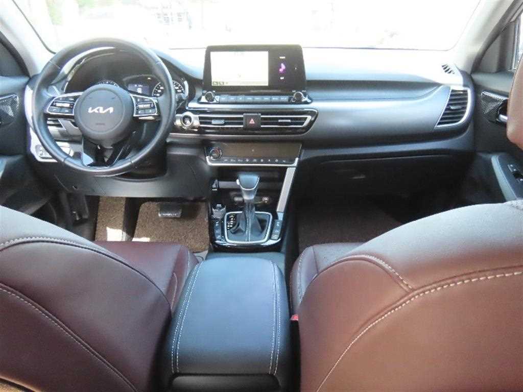 KIA Seltos 2022 - Importación desde Corea - HF Imports Iquique - Foto 15