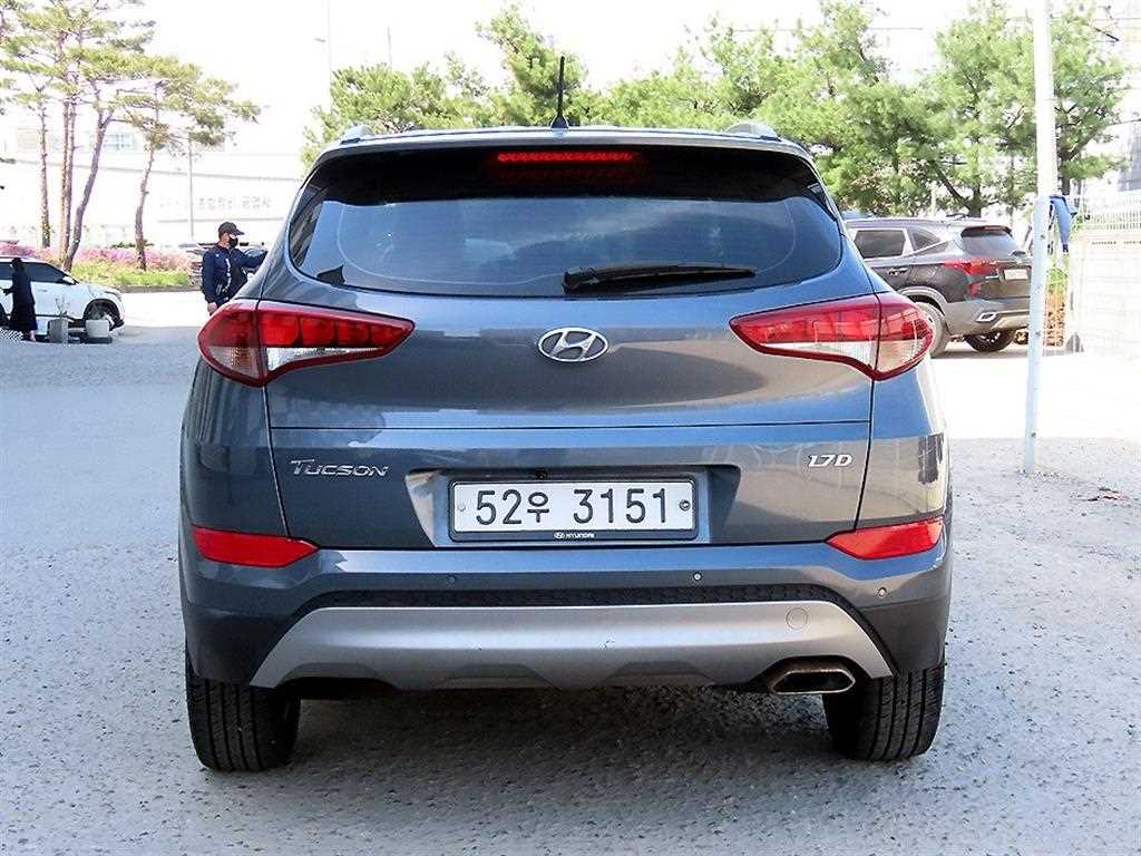 HYUNDAI Tucson - Vista 4
