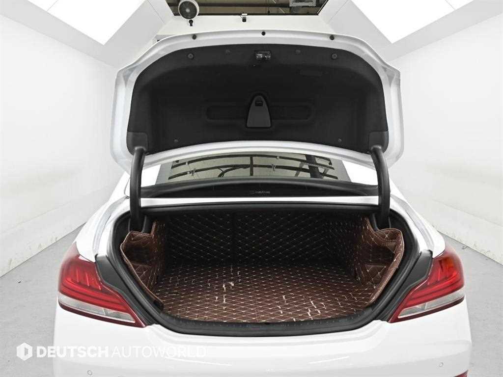 Genesis G70 2018 Blanco - Importación desde Corea - HF Imports Iquique - Foto 19