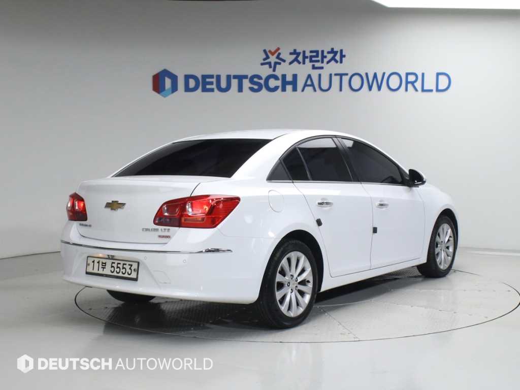 Chevrolet Cruise - Vista 2