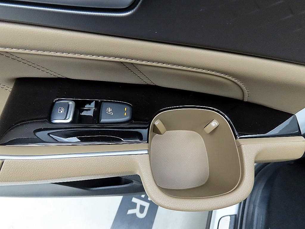 KIA Sorento - Vista 12