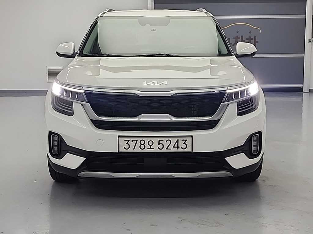 KIA Seltos - Vista 2