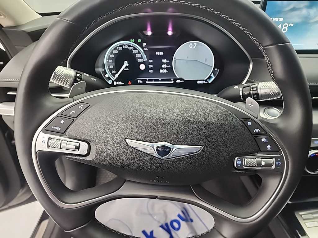 Genesis G80 - Vista 9